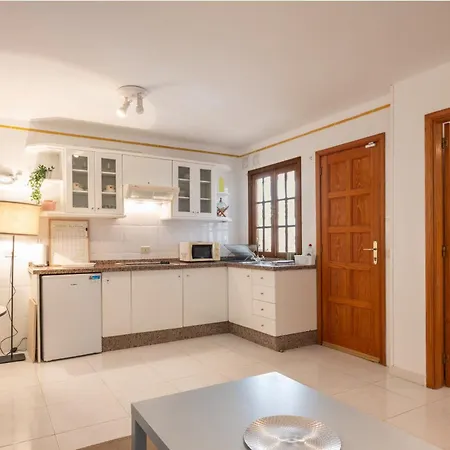Сasa de vacaciones Amplia Y Luminosa Casa En Abades Abades (Tenerife)