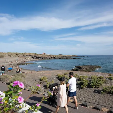 Amplia Y Luminosa Casa En Abades Сasa de vacaciones